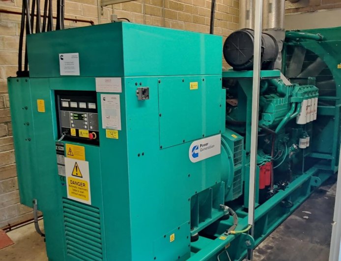 200 KVA CUMMINS OPEN SET